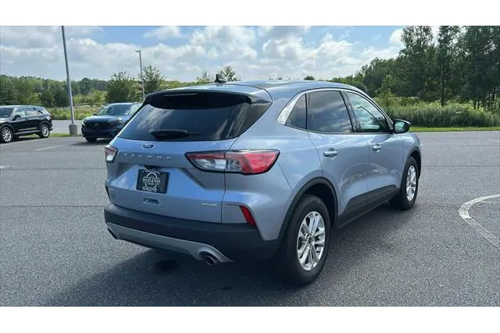 $21299 : Ford Escape 2022 AWD SE 4dr image 6