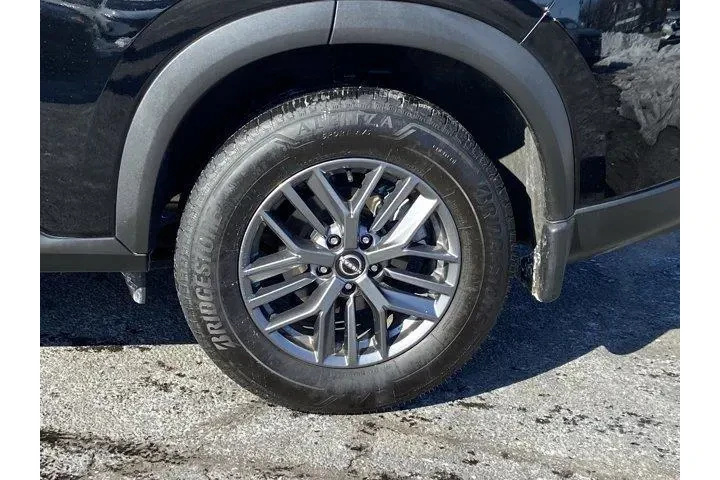 $22900 : Nissan Rogue 2025 S 4dr Cros image 9