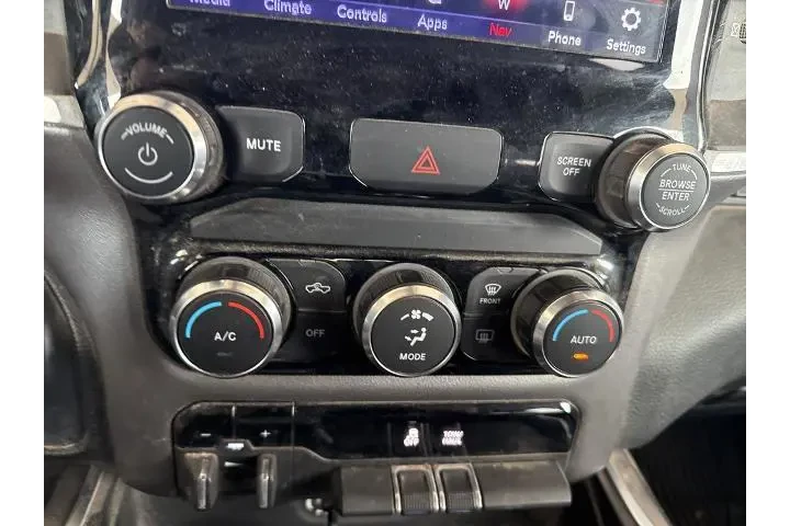 $29578 : Ram 1500 2021 4x4 Lone Star image 7