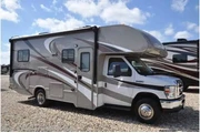 2015 Thor Motor Coach Four Wi