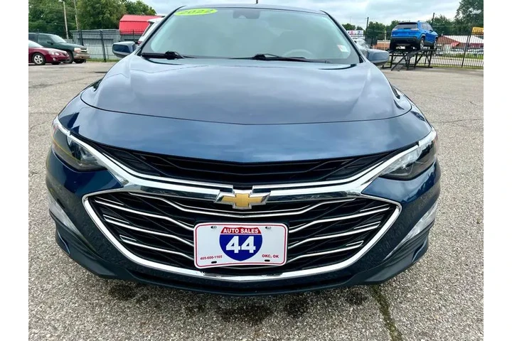 $19995 : 2022 Malibu LT image 2