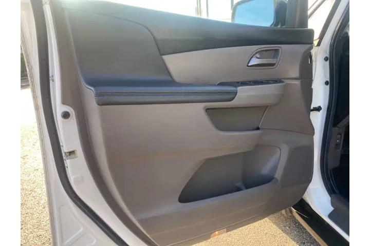 $11795 : 2012 Odyssey EX-L w/DVD image 10