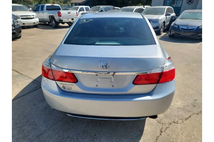 $10500 : 2014 Accord LX image 7