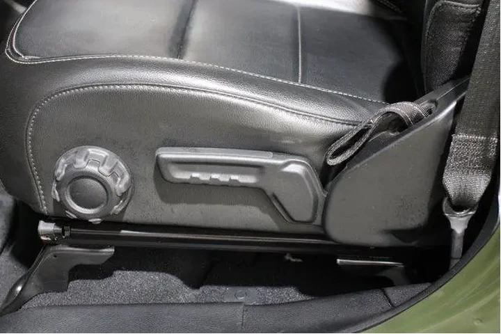 $26920 : Jeep Wrangler Unlimited 2022 image 5