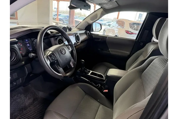 $24500 : Toyota Tacoma 2020 4x2 SR5 4 image 4