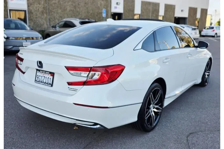 $19450 : 2022 Accord Hybrid Touring image 6