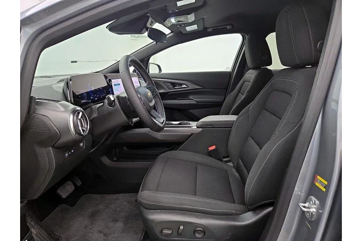 $29998 : Chevrolet Equinox EV 2025 LT image 10