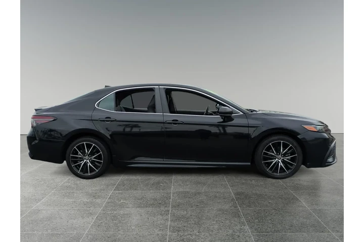 $25624 : Toyota Camry 2021 image 6