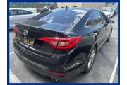 $11549 : Hyundai SONATA 2017 4dr Seda thumbnail
