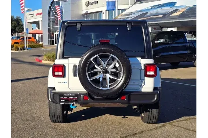 $29900 : Jeep Wrangler 2024 4x4 Willy image 5