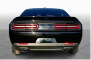 $25476 : Dodge Challenger 2022 R/T 2d thumbnail