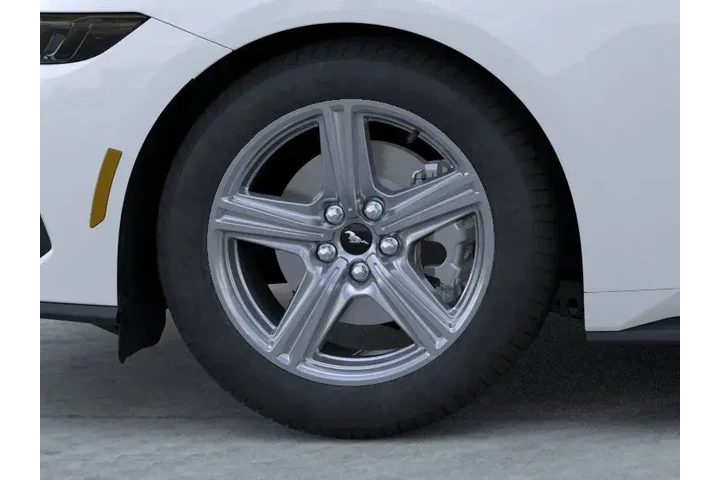 $32820 : Ford Mustang 2026 EcoBoost 2 image 6