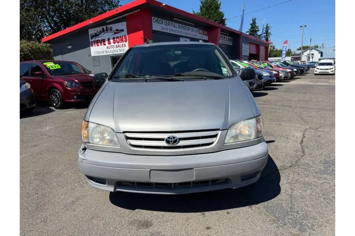 $5995 : 2001 Sienna LE image 5