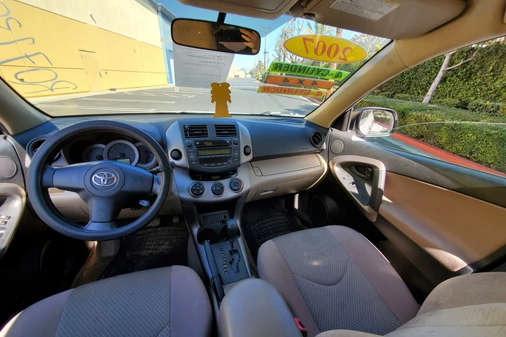 $1500 : Rav4 image 6