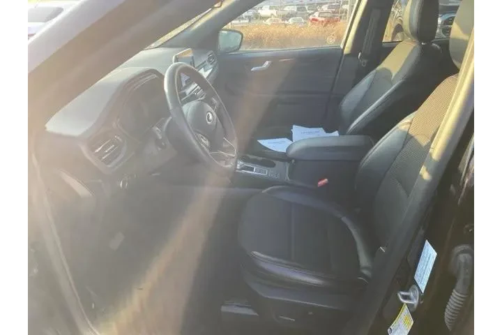 $25998 : Ford Escape 2025 AWD ST-Line image 10