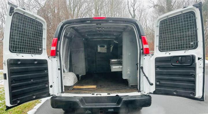 $27000 : 2018 GMC Savana 3500 image 7