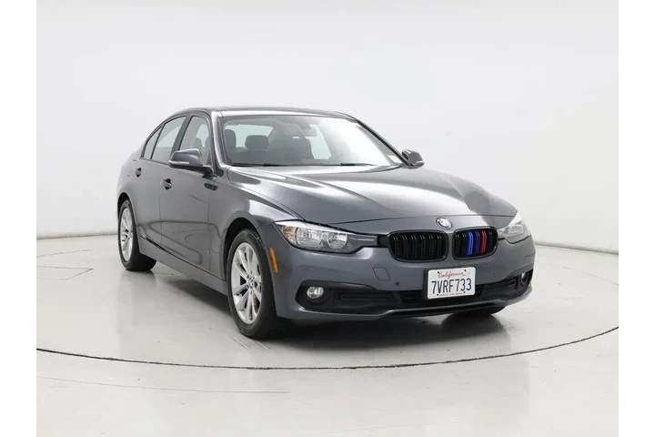 $13998 : BMW 3 Series 2016 320i 4dr S image 1