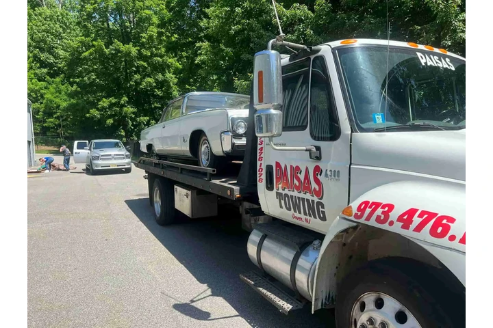 El Paisa Towing image 4