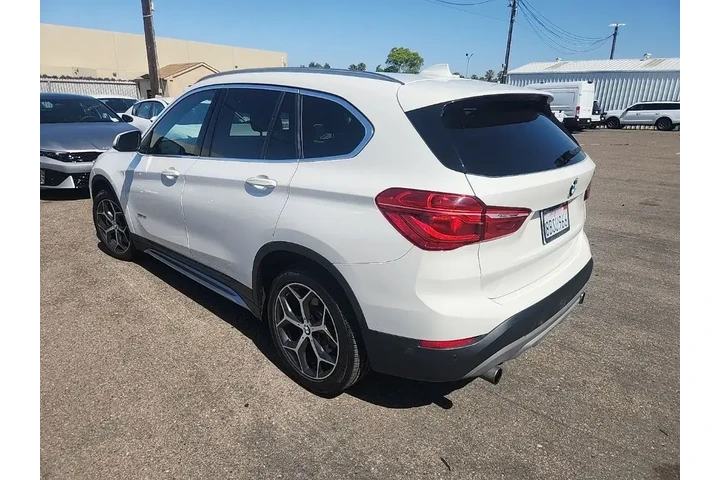 $13691 : BMW X1 2018 sDrive28i 4dr SU image 9