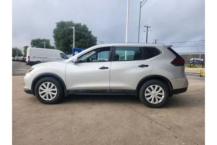 $13999 : Nissan Rogue 2018 S 4dr Cros image 4