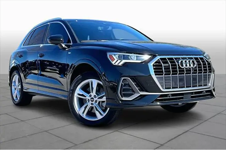 $33498 : Audi Q3 2024 AWD quattro S l image 3
