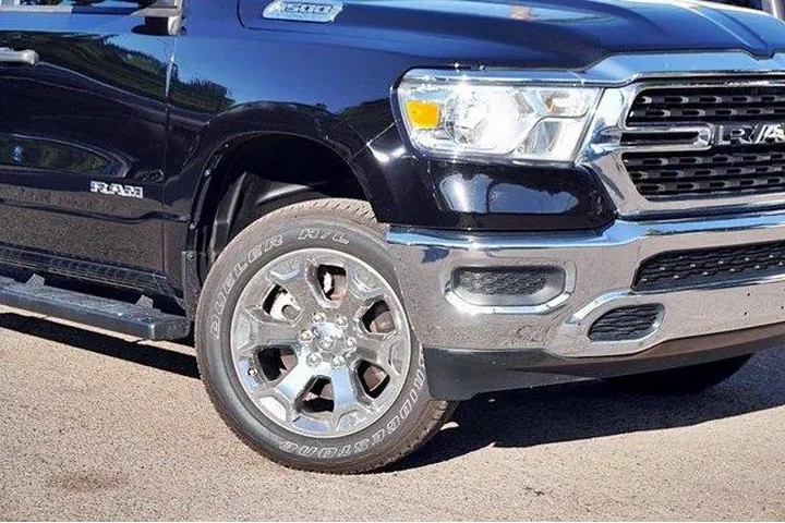 $38229 : Ram 1500 2024 4x4 Big Horn 4 image 4