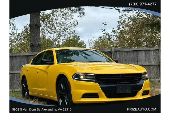 $15550 : 2018 Charger SXT image 1