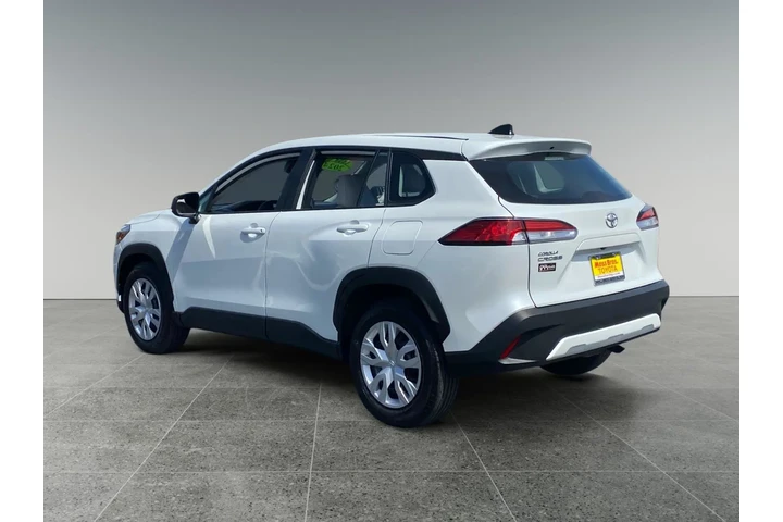 $29073 : Toyota Corolla Cross 2024 L image 3