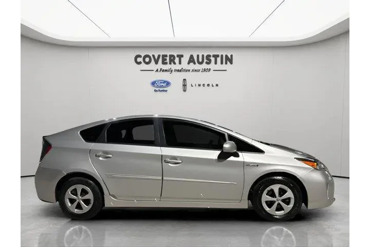 $10267 : Toyota Prius 2015 Two 4dr Ha image 6