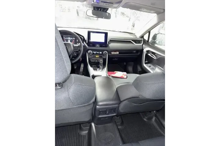 $29291 : Toyota RAV4 2025 LE 4dr SUV image 9