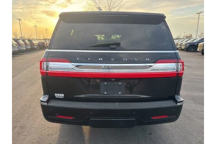 $23500 : Lincoln Navigator L 2018 4x4 image 5