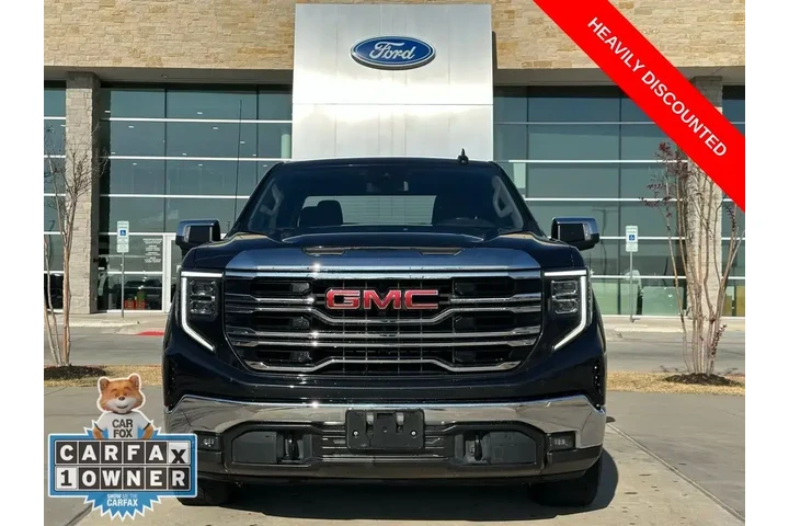 $38495 : GMC Sierra 1500 2022 4x4 SLT image 2