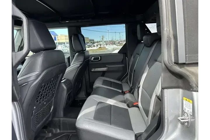 $37894 : Ford Bronco 2023 4x4 Base 4d image 10
