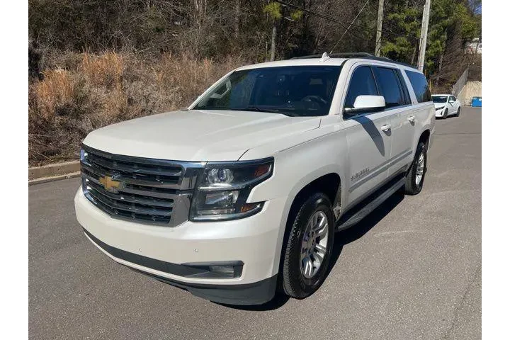 $13499 : Chevrolet Suburban 2017 4x2 image 3