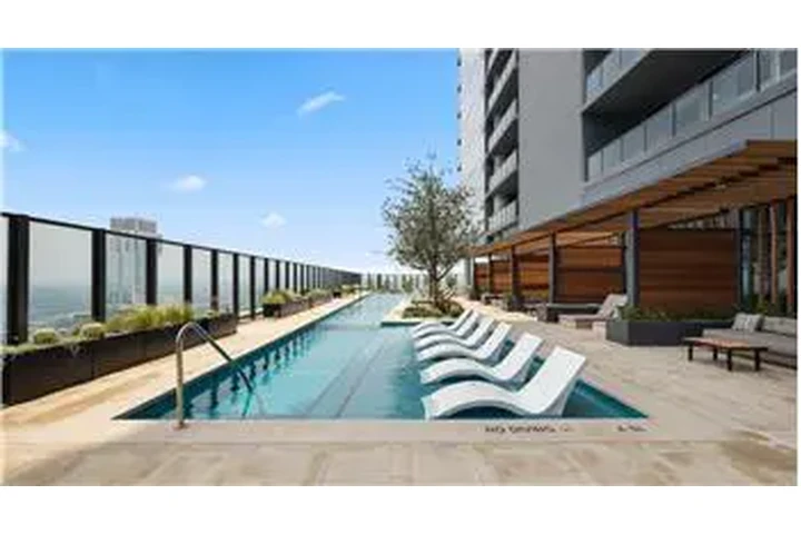 $10703 : Rental property with 2 bedro image 6