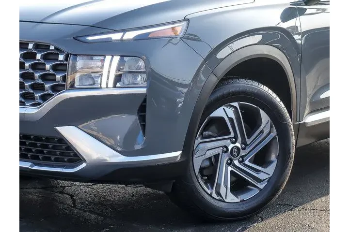 $19997 : Hyundai SANTA FE 2022 AWD SE image 3