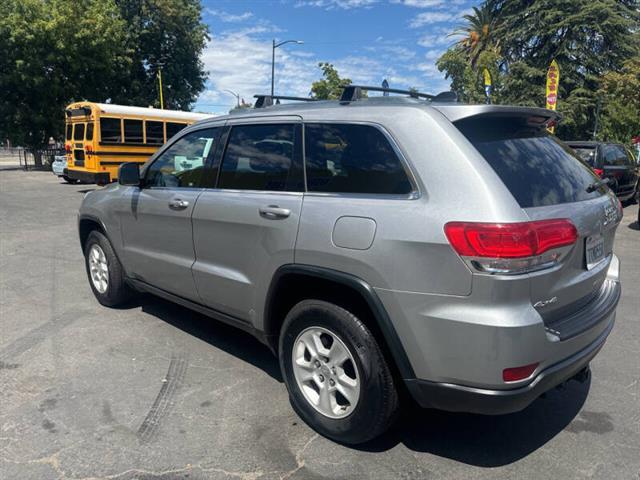 $13990 : 2016 Grand Cherokee Laredo image 6