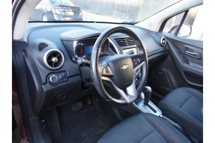 $8450 : 2016 Trax LT image 10