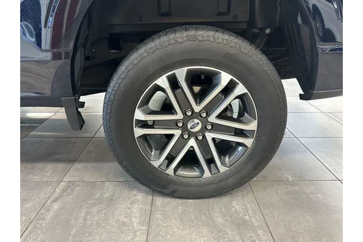 $35000 : Ford F-150 2023 4x4 XLT 4dr image 4