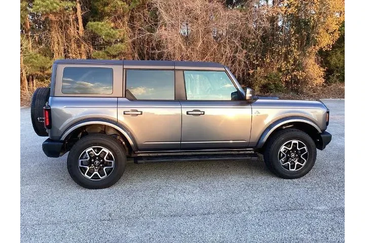 $39000 : Ford Bronco 2022 4x4 Outer B image 4