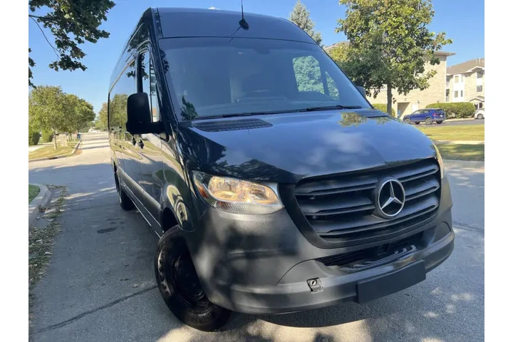 $28995 : 2019 Mercedes-Benz Sprinter 2 image 2