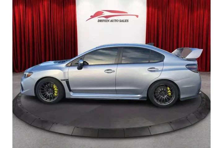 $23999 : 2018 WRX STI image 9