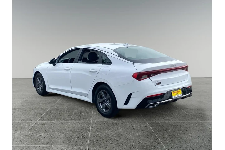 $26427 : Kia K5 2023 LXS 4dr Sedan image 3