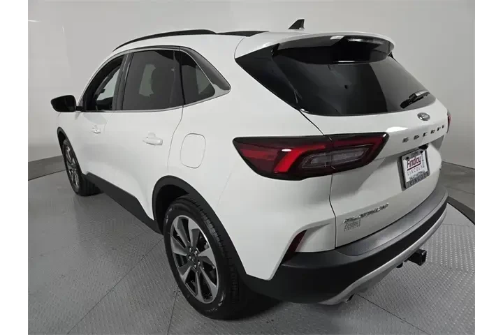 $29064 : Ford Escape 2025 AWD Platinu image 7