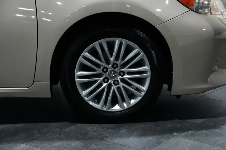 $18494 : 2013 ES 350 image 5