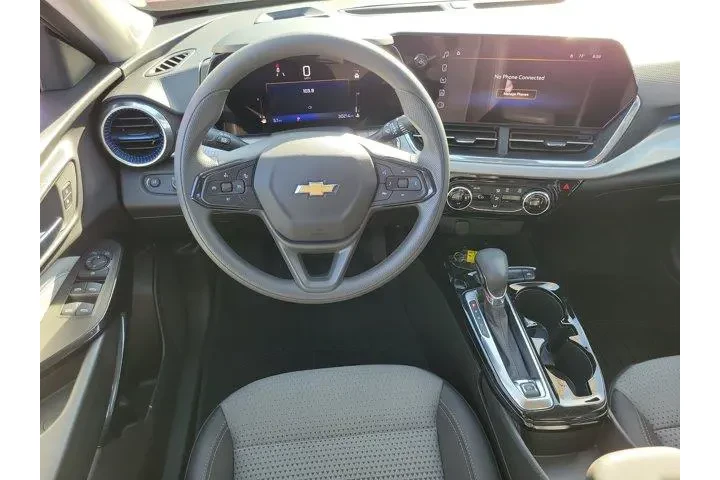 $21000 : Chevrolet Trax 2024 LT 4dr C image 4