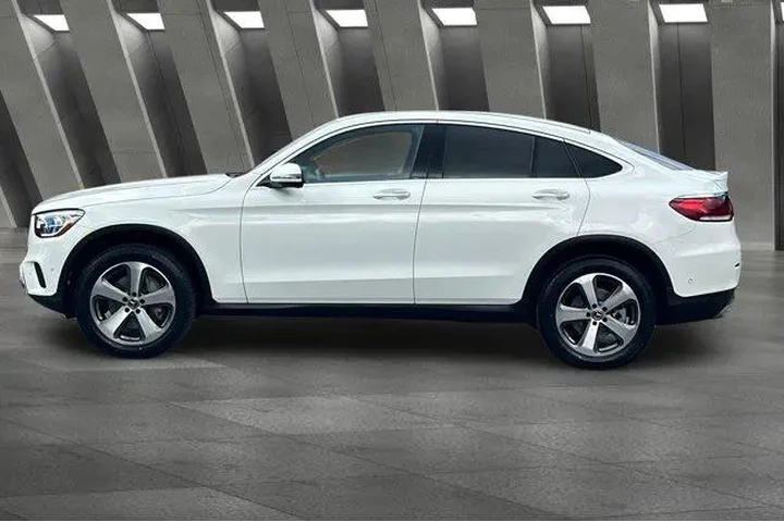 $35300 : Mercedes-Benz GLC 2023 AWD G image 8