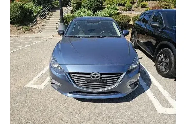 $12950 : Mazda Mazda3 2015 i Sport 4d image 2