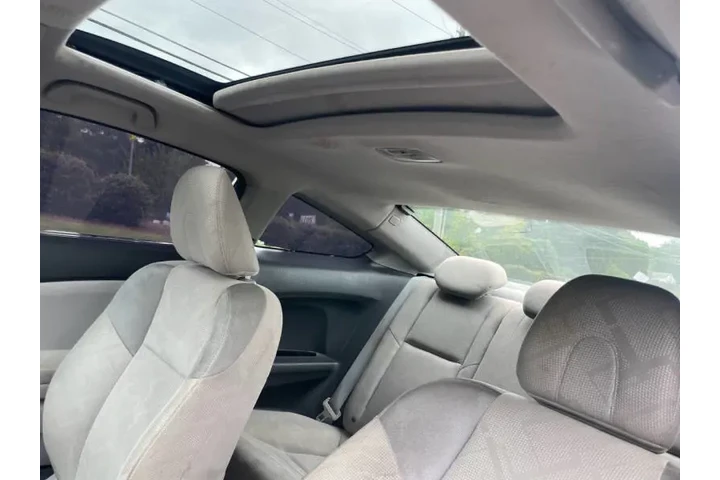 $12000 : 2012 Civic EX image 4