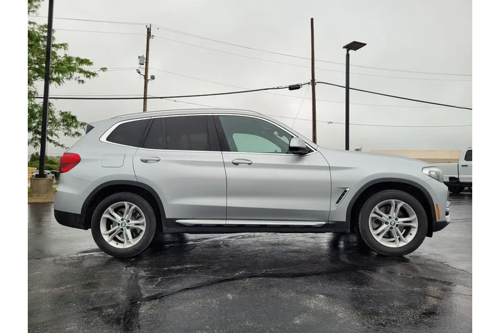 $16598 : BMW X3 2019 AWD xDrive30i 4d image 2